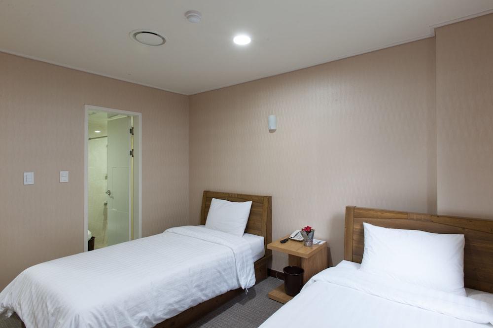 Benikea Hotel Flower Seoul Exteriör bild