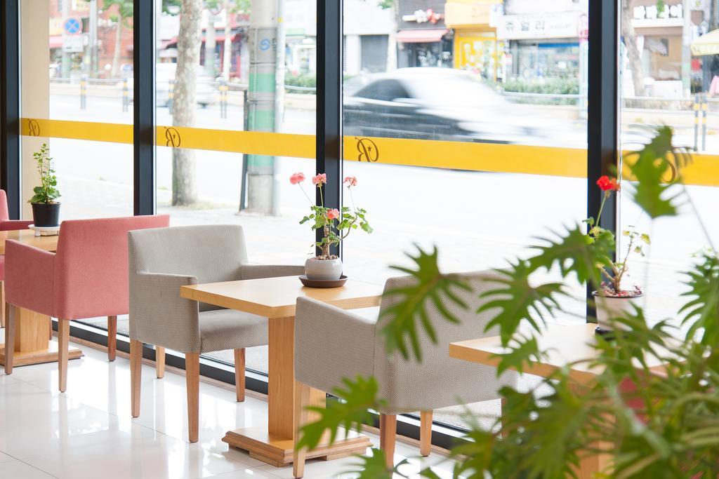 Benikea Hotel Flower Seoul Exteriör bild