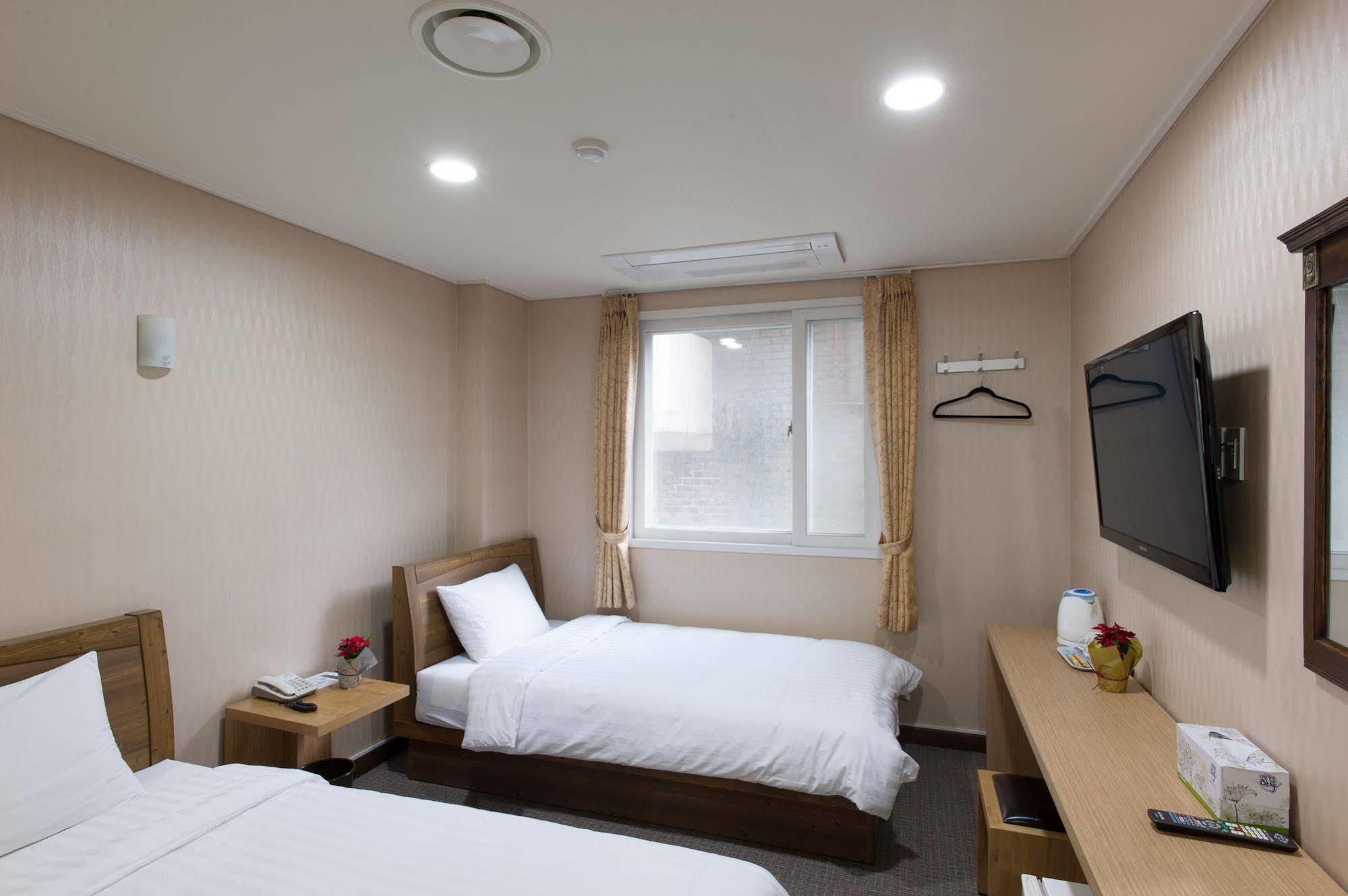 Benikea Hotel Flower Seoul Exteriör bild